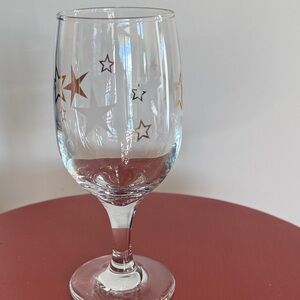 Libbey Wine Glass with Gold Star Design